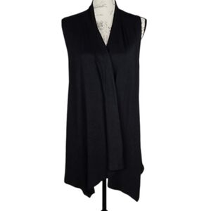 Black Sleeveless Lightweight Shrug, Size S